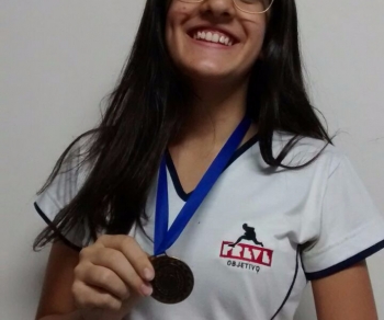 Bianca de Louren&ccedil;o Mandarino 8&ordm; B - 3&ordm; Lugar