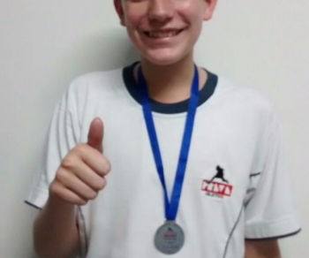 Giovani de Alvarenga Taveira 8&ordm; B - 2&ordm; lugar